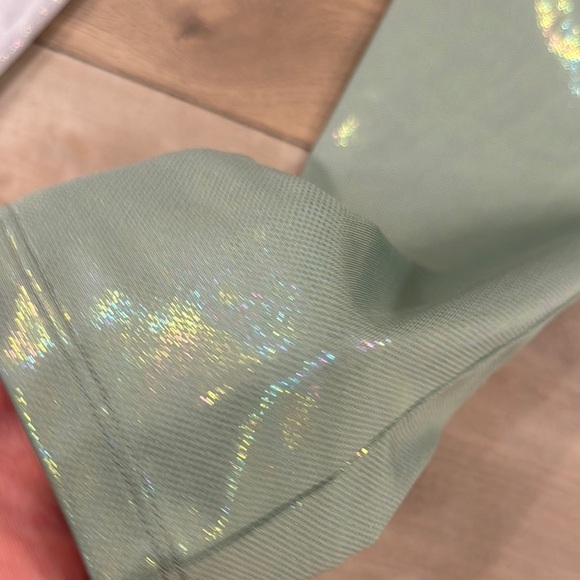 Forever 21 Women’s Iridescent leggings tight- set of 2 Green Silver - Picture 3 of 13